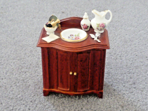 Casa delle bambole lavabo