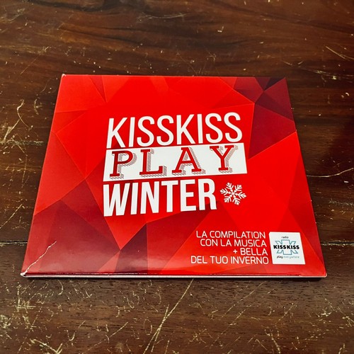 Kiss play - kiss,