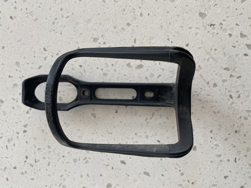 Gabbia per bottiglie - , acqua