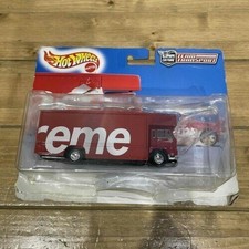 Supreme Hot Wheels Fleet Flyer