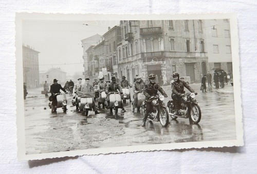 Vecchia foto vespa club - club, raduno