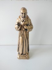Statua di San Padre Pio da