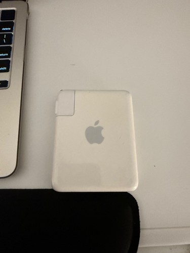 Fantastica stazione base - , apple