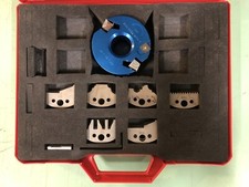 Valigetta hobby testa portacoltelli con serie coltelli multifrofilo per toupie 