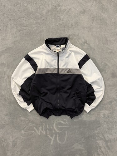 Adidas vintage y2k super boxy - adidas,