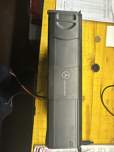 Mercedes disc changer - disc, a