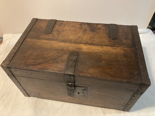 Antico piccolo baule - , legno
