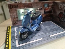 Vespa 1:18 Maisto