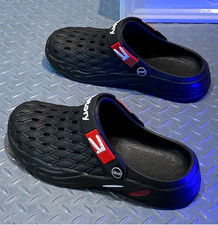 Zoccolo classico stile Croc