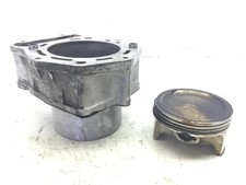 CILINDRO CON PISTONE MOTORE