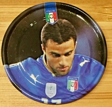 Blue plates Carrefour