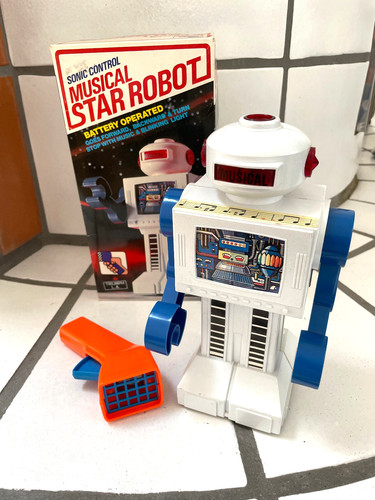 Raro robot sonic control - sonic,