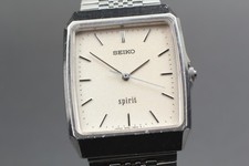 [Quasi come nuovo] Orologio