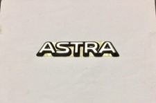 Fregio Scritta Opel Astra