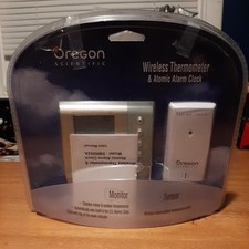 Oregon Scientific RMR602A Termometro senza fili e sveglia atomica