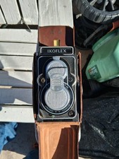 Macchina fotografica vintage ZEISS IKON IKOFLEX FAVORIT (887/16), c-1958 con custodia