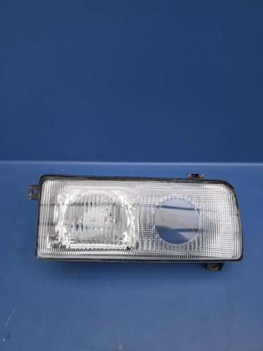 Faro proiettore anteriore