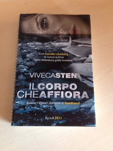 Corpo che riaffiora di - corpo,