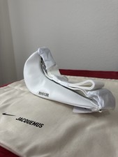 Borsa Nike x Jacquemus