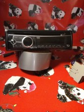 Clarion CZ102 CD Radio