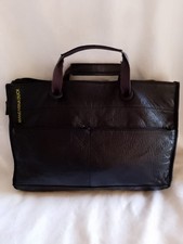 Comoda e bella borsa in pelle