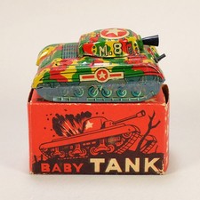 Carro armato giocattolo in