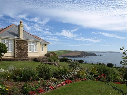 Photo 6x4 bungalow with views - bungalow,
