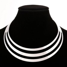 Collana girocollo stile - a,