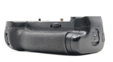 Battery Grip Nikon MB-D18 con
