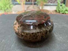 Vecchio raro vaso contenitore