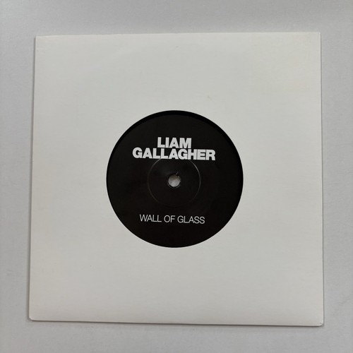 Liam gallagher wall - –,