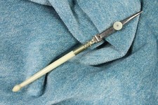 Tracciante con manico osseo