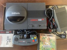 Commodore Amiga Cd 32 Con Controller Cavi e 2 Giochi Perfetta !!
