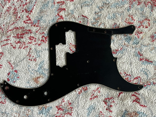 Battipenna basso fender - battipenna,