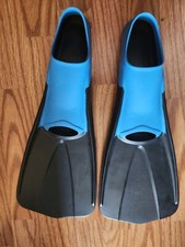 Pinna da nuoto in gomma taglia