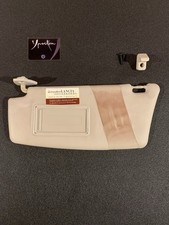 Aletta Parasole SX Lancia Ypsilon (lato Conducente), 1.2  8v del 2005.(843)