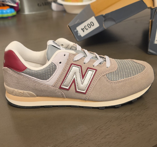 New balance 574 sneaker unisex - new,