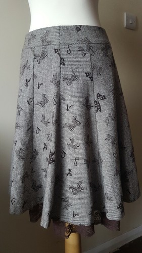 Gonna tweed svasata stile - gonna,