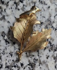 Spilla spilla vintage corona