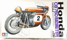 TAMIYA 1/6 HONDA CB750 RACING