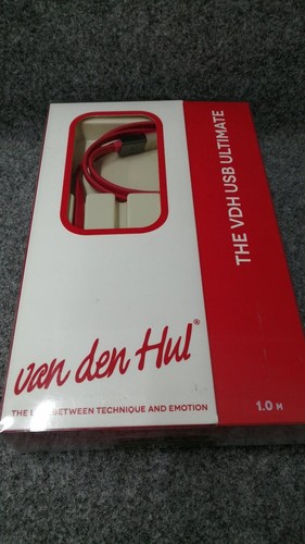 Van den hul - van,