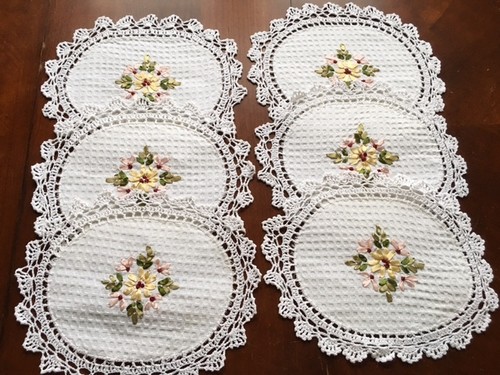 Pezzi centrino pizzo - 12,