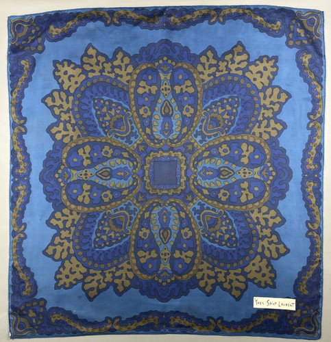 Authentique foulard vintage