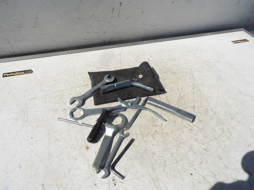 Kit attrezzi suzuki 1000s - attrezzi,