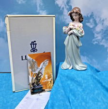 NIB Lladro Petals of Love