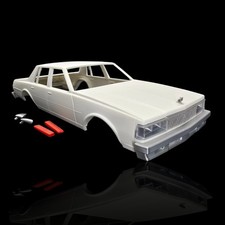 1:18 Scale - 1977 Chevrolet