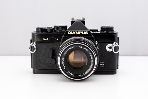 Olympus nera con zuiko - olympus,