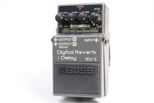 Pedale per chitarra boss 3 - pedale, rv-3