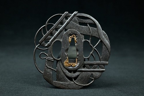Ferro giapponese sukashi tsuba - ferro,