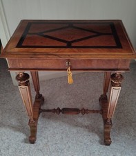 Antico tavolino da lavoro per cucito porta ricamo inglese mobile d'epoca 800